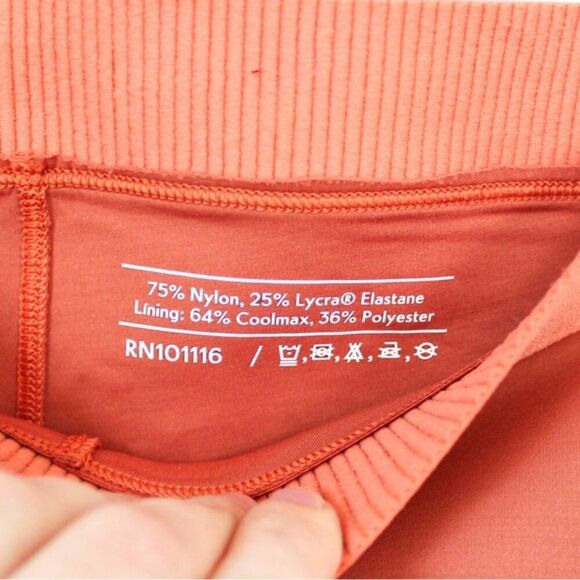 NWOT Outdoor Voices High Waisted Smooth 7/8 Leggings Orange Russet Logo Medium - Picture 10 of 10